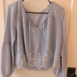 Hollister peasant top blue and white size large